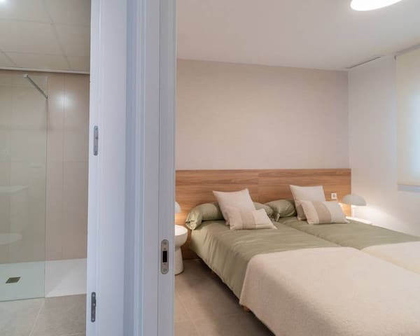 3 camera da letto Attico in vendita in Playa Flamenca, Orihuela con piscina - 625.000 € (Rif: 10104341)