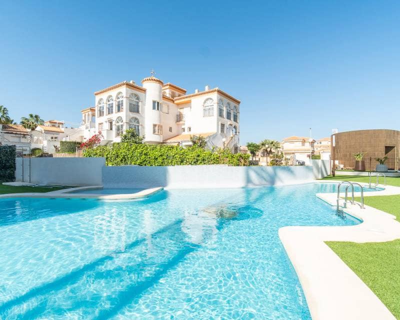 3 camera da letto Attico in vendita in Orihuela Costa con piscina - 625.000 € (Rif: 10104341)