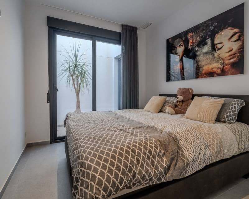 4 soverom Villa til salgs i Guardamar del Segura med svømmebasseng garasje - € 600 000 (Ref: 10104342)