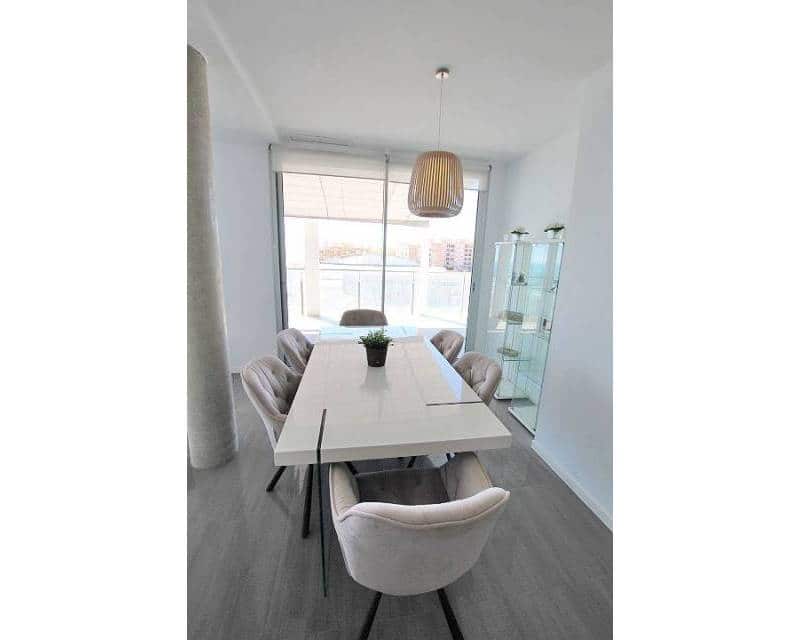 3 soverom Villa til salgs i Guardamar del Segura med svømmebasseng garasje - € 849 900 (Ref: 10106512)
