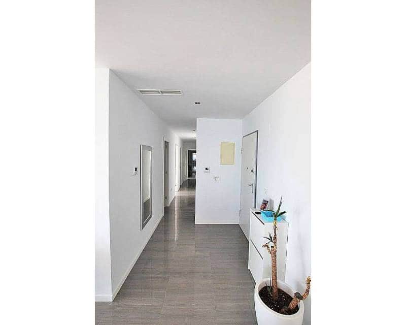 3 soverom Villa til salgs i Guardamar del Segura med svømmebasseng garasje - € 849 900 (Ref: 10106512)