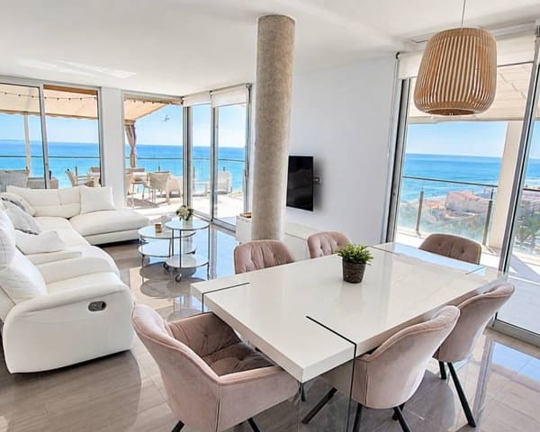 3 soverom Penthouse til salgs i Guardamar Playa, Guardamar del Segura med svømmebasseng garasje - € 849 900 (Ref: 10106512)