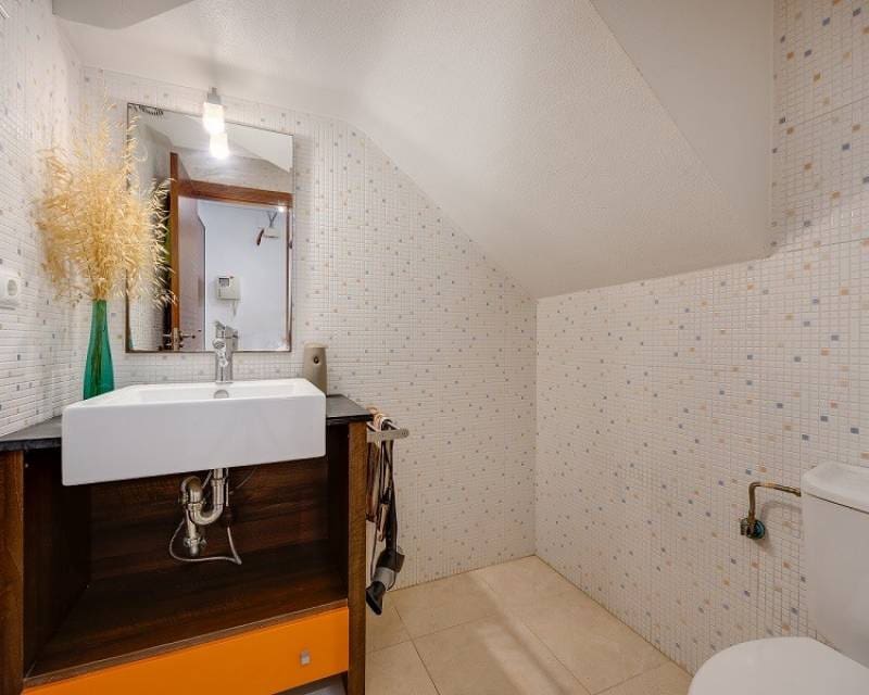 2 makuuhuone Huoneisto myytävänä paikassa Orihuela Costa mukana uima-altaan - 233 000 € (Ref: 10113363)
