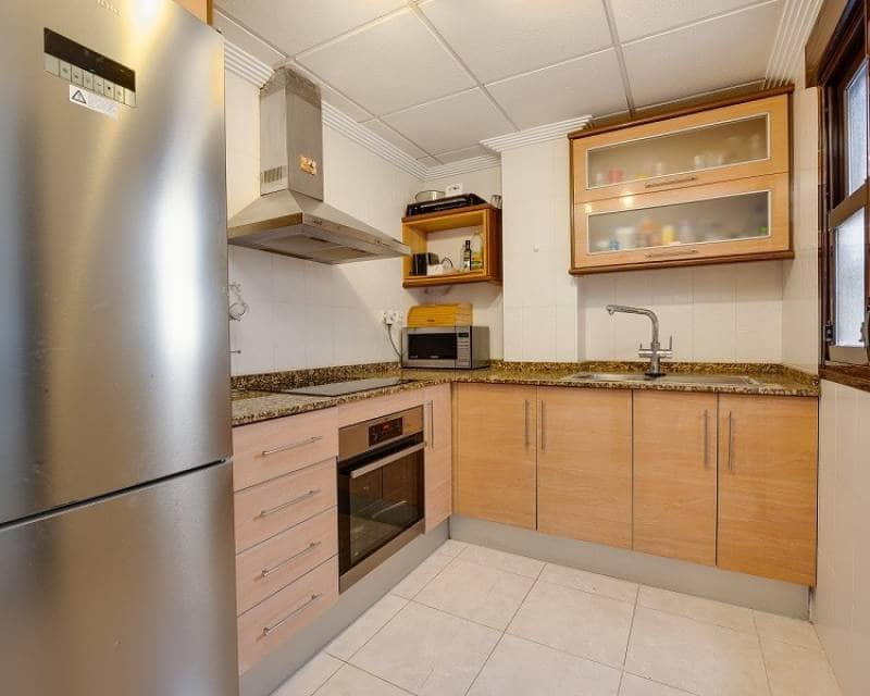 2 makuuhuone Huoneisto myytävänä paikassa Orihuela Costa mukana uima-altaan - 233 000 € (Ref: 10113363)