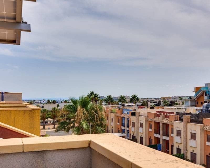 2 makuuhuone Huoneisto myytävänä paikassa Orihuela Costa mukana uima-altaan - 233 000 € (Ref: 10113363)