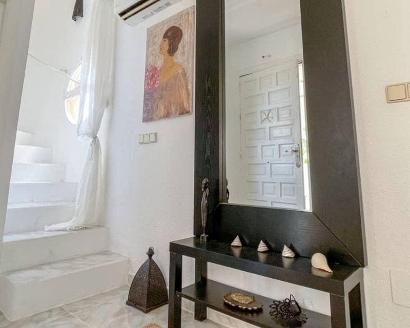 2 Zimmer Reihenhaus zu verkaufen in La Torreta mit Pool - 197.900 € (Ref: 10113364)