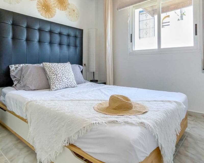 2 Zimmer Reihenhaus zu verkaufen in La Torreta mit Pool - 197.900 € (Ref: 10113364)