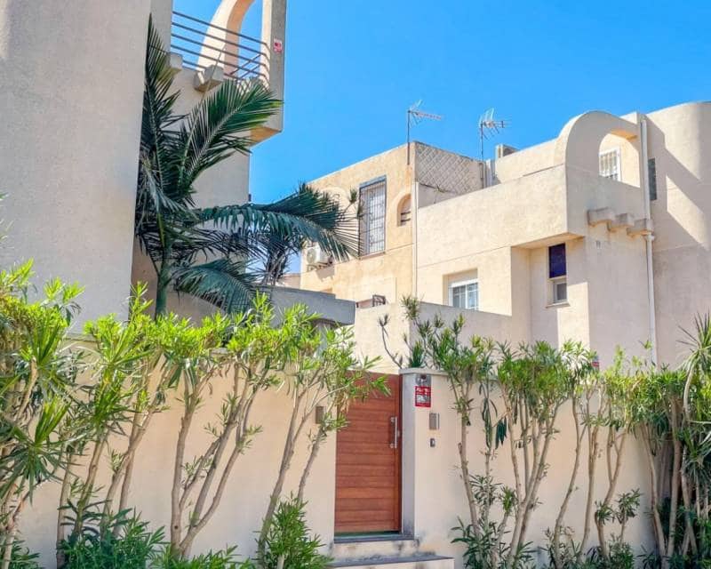 2 Zimmer Reihenhaus zu verkaufen in La Torreta mit Pool - 197.900 € (Ref: 10113364)