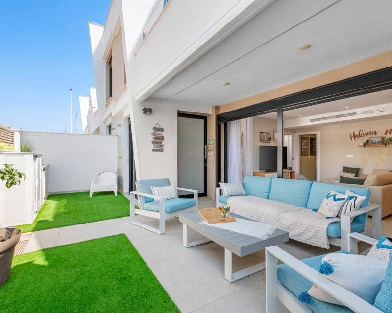 3 sovrum Lägenhet till salu i San Pedro del Pinatar med pool - 289 000 € (Ref: 10113366)