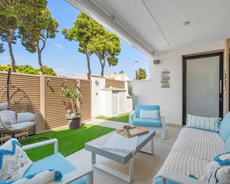 3 sovrum Lägenhet till salu i San Pedro del Pinatar med pool - 289 000 € (Ref: 10113366)