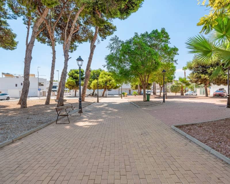 3 sovrum Lägenhet till salu i San Pedro del Pinatar med pool - 289 000 € (Ref: 10113366)
