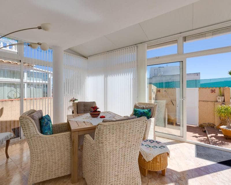3 camera da letto Villa in vendita in Orihuela Costa con piscina garage - 229.000 € (Rif: 10116039)