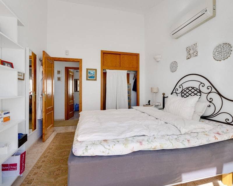 3 camera da letto Villa in vendita in Orihuela Costa con piscina garage - 229.000 € (Rif: 10116039)