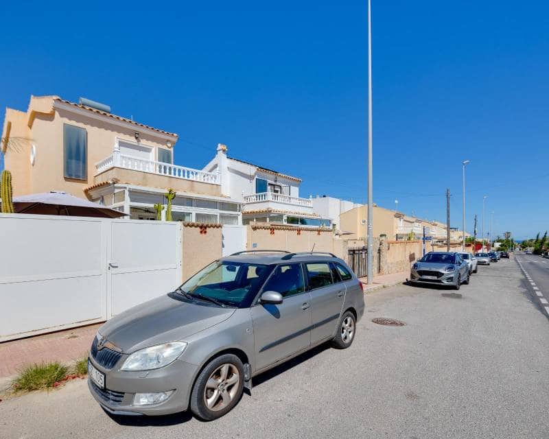 3 camera da letto Villa in vendita in Orihuela Costa con piscina garage - 229.000 € (Rif: 10116039)