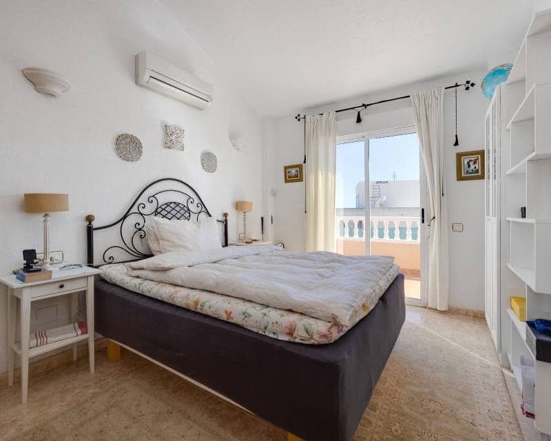 3 camera da letto Villa in vendita in Orihuela Costa con piscina garage - 229.000 € (Rif: 10116039)