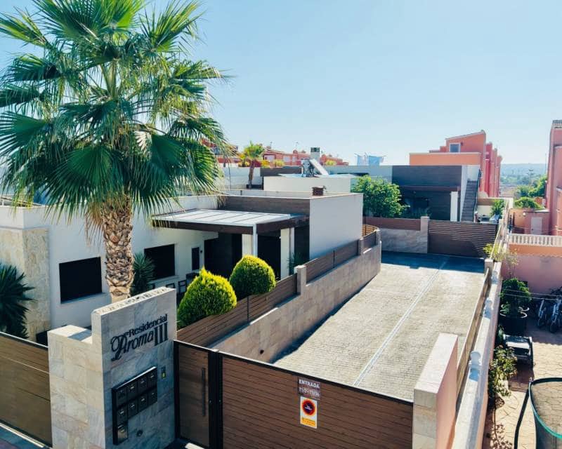 3 camera da letto Casa in vendita in Los Montesinos con piscina - 392.500 € (Rif: 10117147)