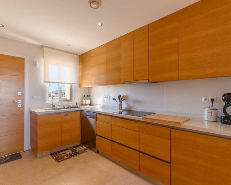 2 soveværelse Penthouse til salg i Torrevieja med swimmingpool garage - € 330.000 (Ref: 10117149)