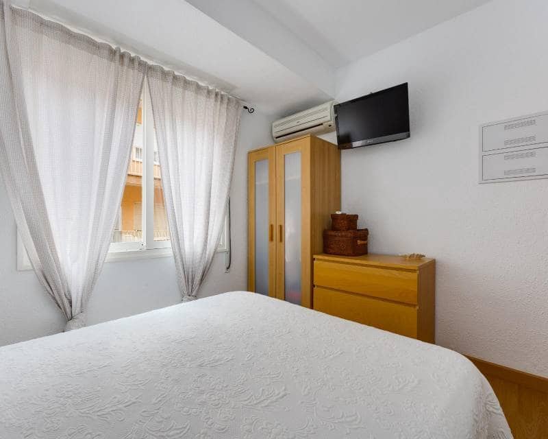 3 Zimmer Apartment zu verkaufen in Torrevieja - 265.000 € (Ref: 10117150)