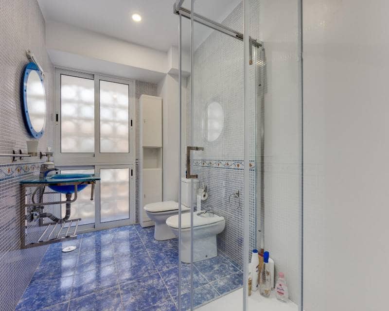 3 Zimmer Apartment zu verkaufen in Torrevieja - 265.000 € (Ref: 10117150)