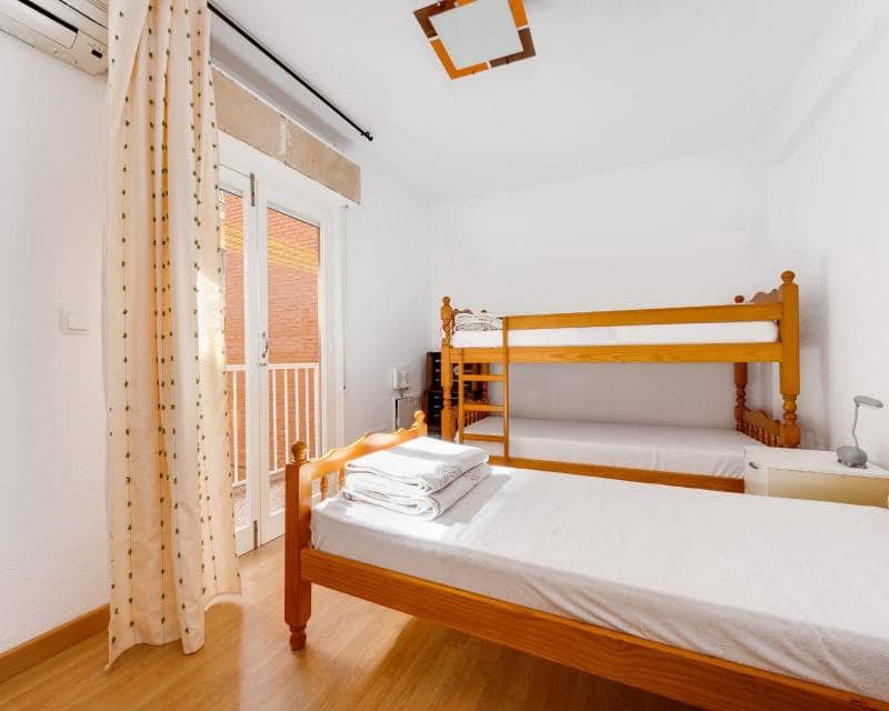 3 Zimmer Apartment zu verkaufen in Torrevieja - 265.000 € (Ref: 10117150)