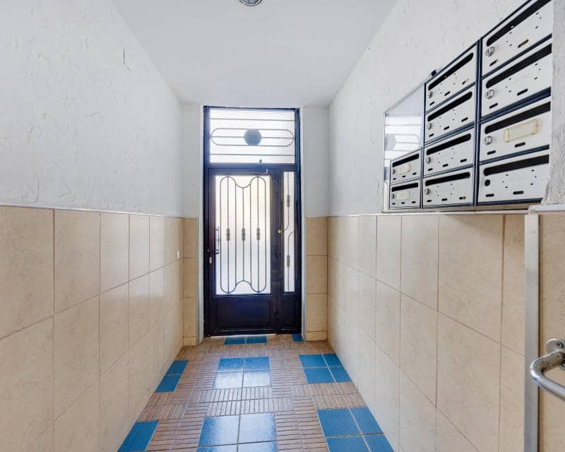 3 Zimmer Apartment zu verkaufen in Torrevieja - 265.000 € (Ref: 10117150)