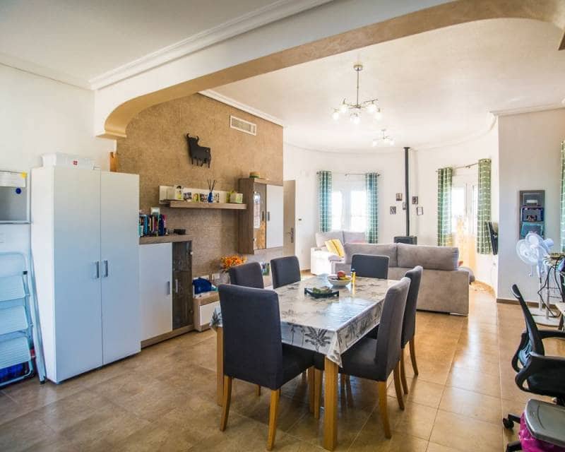 4 quarto Moradia para venda em Catral com piscina garagem - 430 000 € (Ref: 10118157)