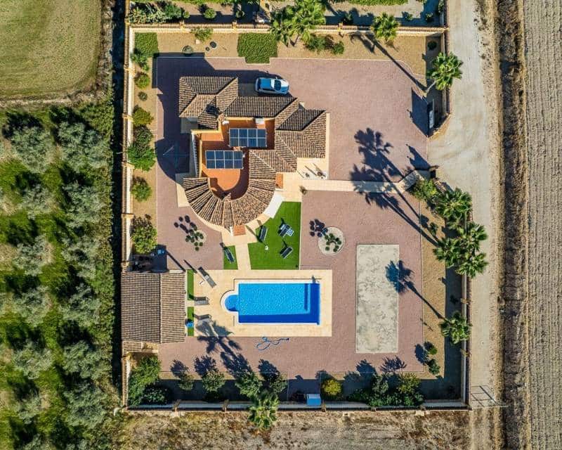 4 quarto Moradia para venda em Catral com piscina garagem - 430 000 € (Ref: 10118157)