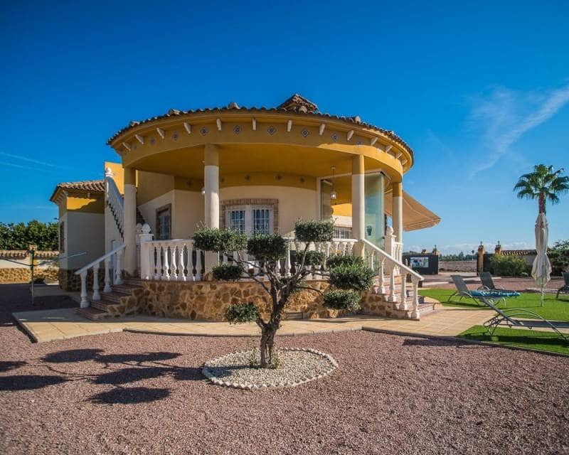 4 quarto Moradia para venda em Catral com piscina garagem - 430 000 € (Ref: 10118157)