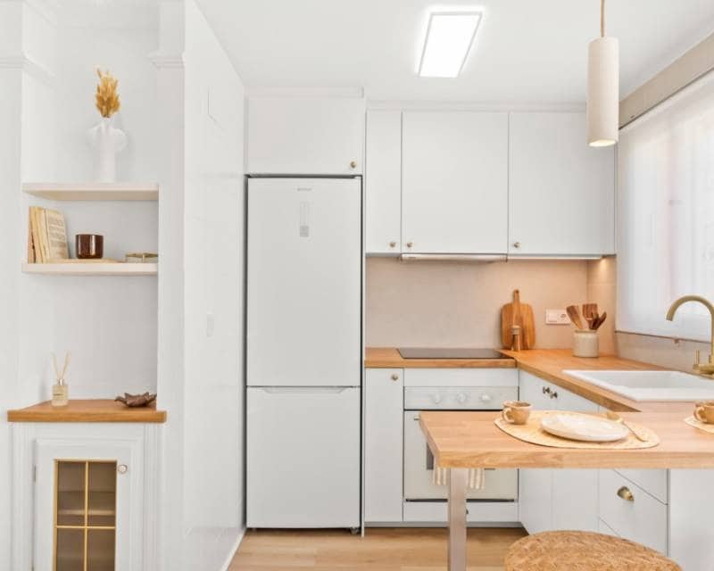 2 sovrum Hus till salu i Filipinas med pool garage - 229 800 € (Ref: 10118479)
