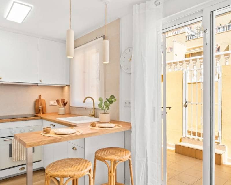 2 sovrum Hus till salu i Filipinas med pool garage - 229 800 € (Ref: 10118479)