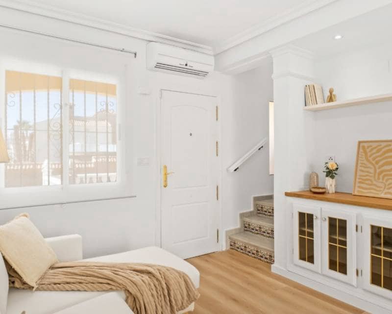 2 sovrum Hus till salu i Filipinas med pool garage - 229 800 € (Ref: 10118479)