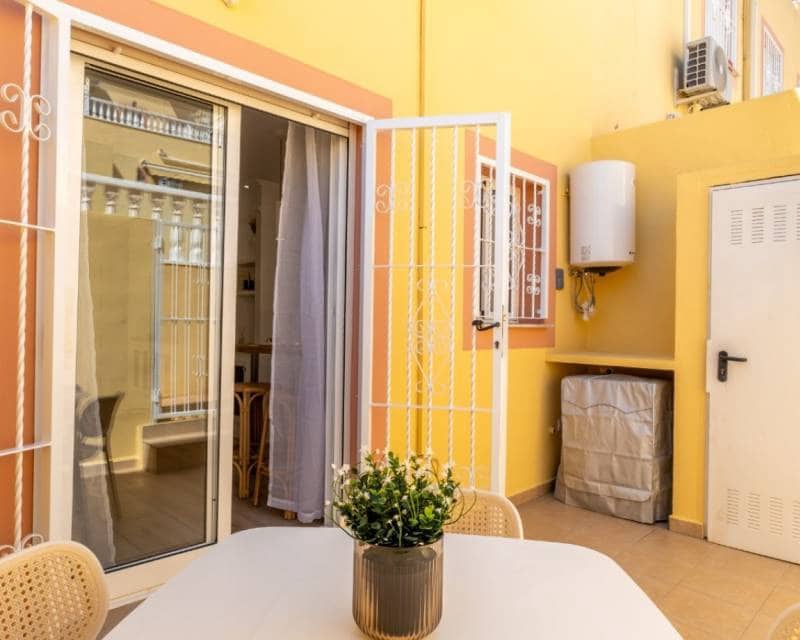 2 sovrum Hus till salu i Filipinas med pool garage - 229 800 € (Ref: 10118479)