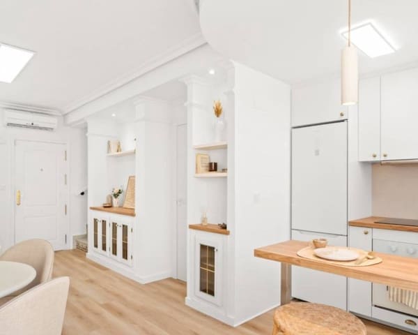 2 sovrum Hus till salu i Las Filipinas med pool garage - 229 800 € (Ref: 10118479)