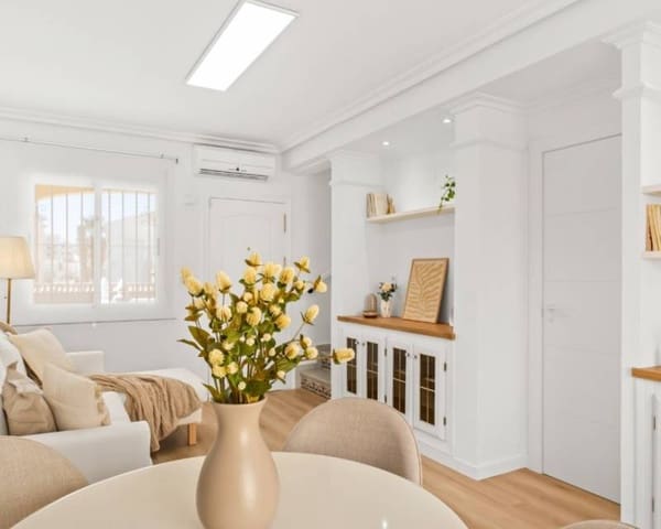 2 sovrum Hus till salu i Las Filipinas med pool garage - 229 800 € (Ref: 10118479)