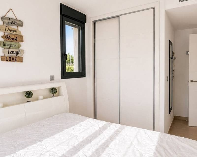 3 soverom Leilighet til salgs i Torrevieja med svømmebasseng garasje - € 295 000 (Ref: 10118480)