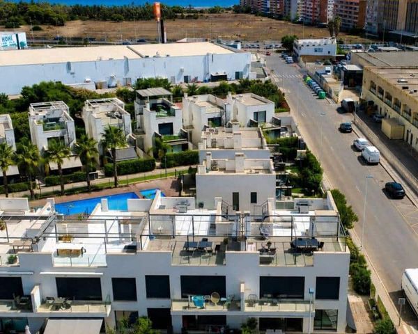 3 soverom Leilighet til salgs i Los Balcones - Los Altos, Torrevieja med svømmebasseng garasje - € 295 000 (Ref: 10118480)