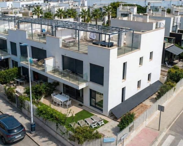 3 soverom Leilighet til salgs i Los Balcones - Los Altos, Torrevieja med svømmebasseng garasje - € 295 000 (Ref: 10118480)