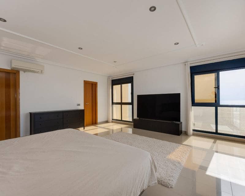 3 camera da letto Attico in vendita in La Veleta con piscina garage - 830.000 € (Rif: 10118481)