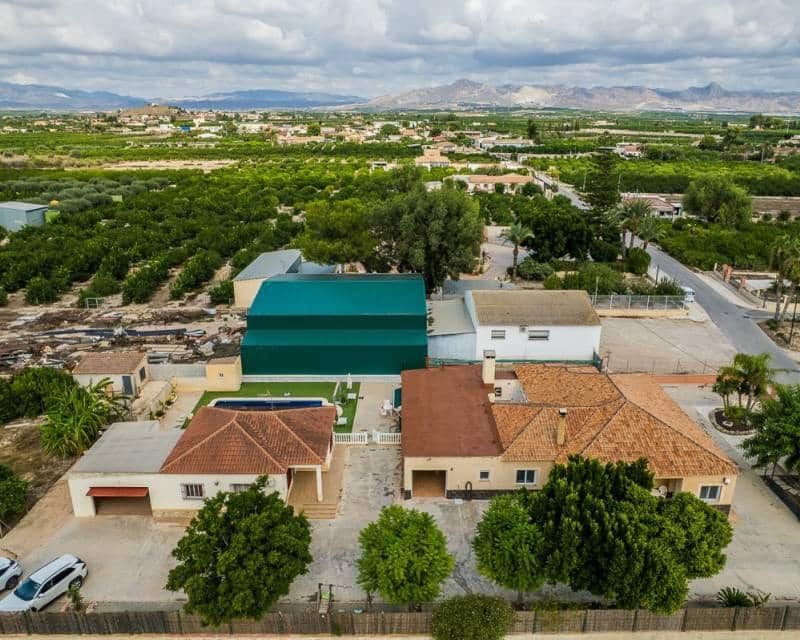 7 bedroom Villa for sale in La Matanza with pool garage - € 590,000 (Ref: 10120391)