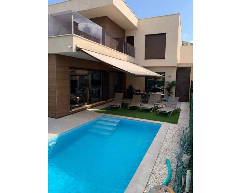 3 sovrum Villa till salu i Roda med pool - 499 900 € (Ref: 10120603)