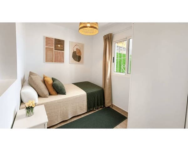 3 quarto Casa em Banda para venda em La Florida, Orihuela com piscina - 204 000 € (Ref: 10124678)