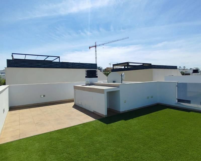 3 soveværelse Villa til salg i Benijofar med swimmingpool garage - € 380.000 (Ref: 10124679)