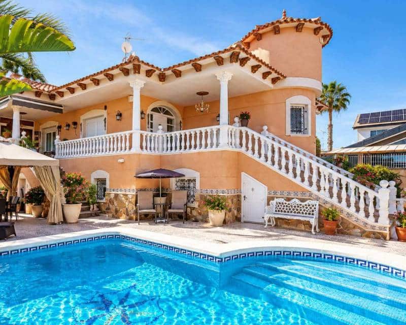 4 quarto Moradia para venda em Benferri com piscina - 467 000 € (Ref: 10124680)