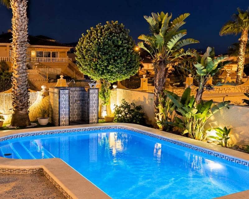 4 quarto Moradia para venda em Benferri com piscina - 467 000 € (Ref: 10124680)