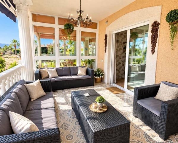 4 quarto Moradia para venda em Benferri com piscina - 467 000 € (Ref: 10124680)