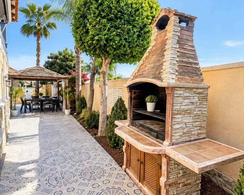 4 quarto Moradia para venda em Benferri com piscina - 467 000 € (Ref: 10124680)