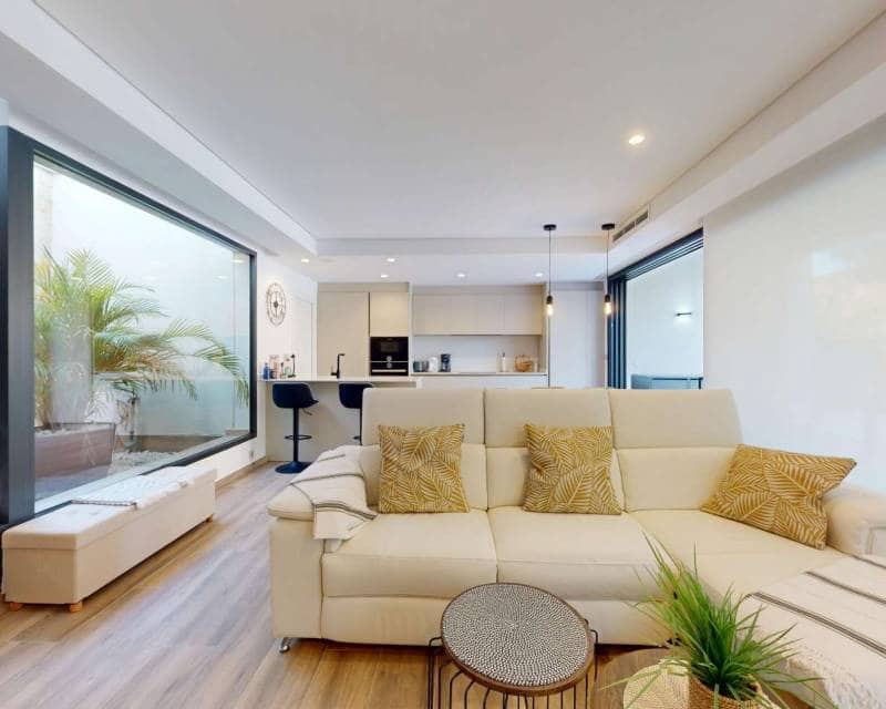 Chalet de 3 habitaciones en Monforte del Cid en venta con piscina garaje - 795.000 € (Ref: 10130211)