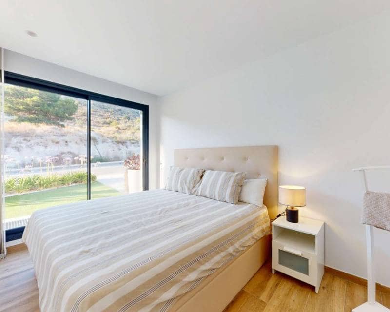Chalet de 3 habitaciones en Monforte del Cid en venta con piscina garaje - 795.000 € (Ref: 10130211)