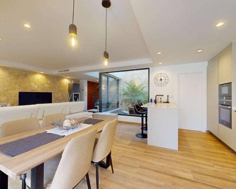 Chalet de 3 habitaciones en Monforte del Cid en venta con piscina garaje - 795.000 € (Ref: 10130211)