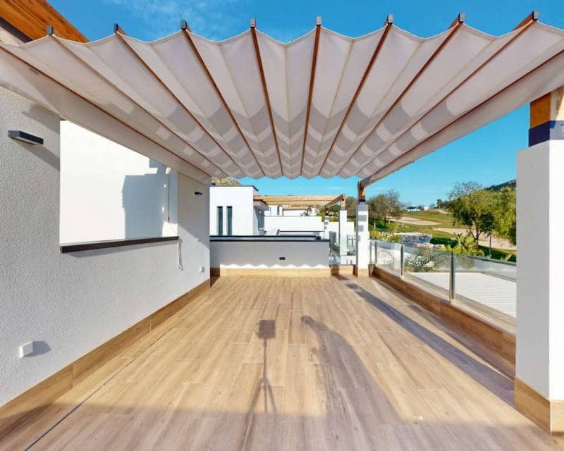 3 soverom Villa til salgs i Monforte del Cid med svømmebasseng garasje - € 795 000 (Ref: 10130212)
